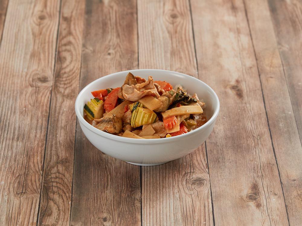 C1. Red Curry · Bamboo, bell pepper, basil, carrot, zucchini and eggplant.