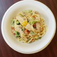 linguini primavera · chicken with mixed vegetables with parmesan cream sauce 