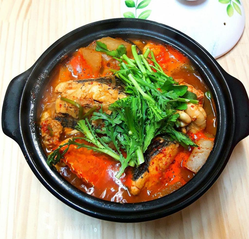 Spicy Fish Stew (Maeun-tang 매운탕) · Maeun-tang (매운탕) or spicy fish stew is a hot spicy Korean cuisine fish soup boiled with gochujang (Korean red chili pepper paste), kochukaru (chili powder), and various vegetables