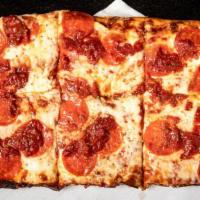 Square Tray Pizza · 6 pieces.