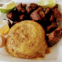 Mofongo with Fried Pork Chunks · Mofongo con Carne Frita