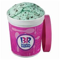 Fresh-packed Pint · Choose your favorite Baskin Robbins flavor and we'll pack it just for you! (2 - 4 servings)