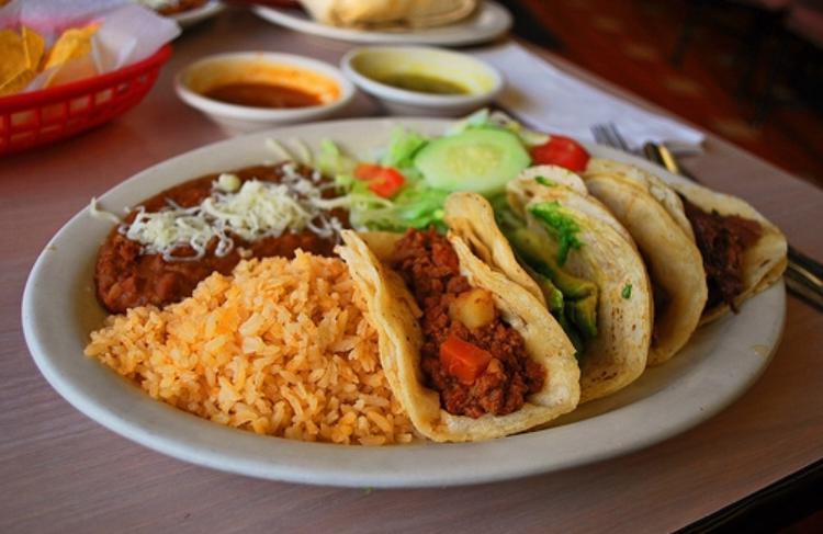 3 Tacos Combo · 3 tacos (choice of meat) Rice and beans.