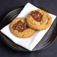 Valrhona Chocolate Chunk Cookie (V) · 2 cookies. Delicious Valrhona Chocolate chucks make this cookie a delicious combo of chewy a...