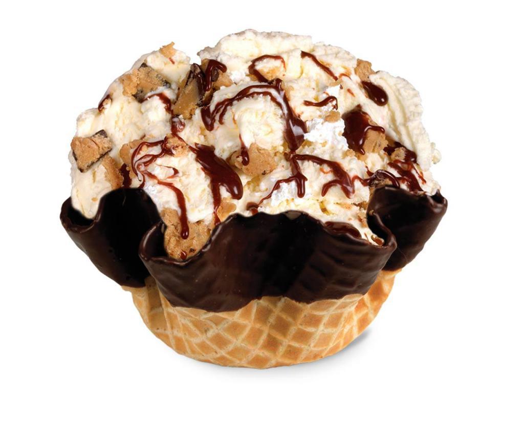 All Lovin' No Oven Ice Cream · Cake Batter® ice cream with cookie dough, whipped topping and fudge.