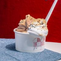Soft Serve (V) · 1/2 pint. Belgian chocolate s'mores soft serve Contains gluten, dairy, and eggs. We cannot m...