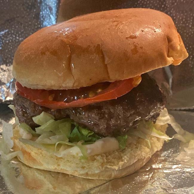 Burgers On The Fly · American · Fast Food · Hamburgers · Snacks