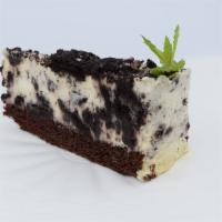 Oreo Mousse Cheesecake · Rich New York cheesecake has been topped with crushed OREO cookies to create a decadent and ...