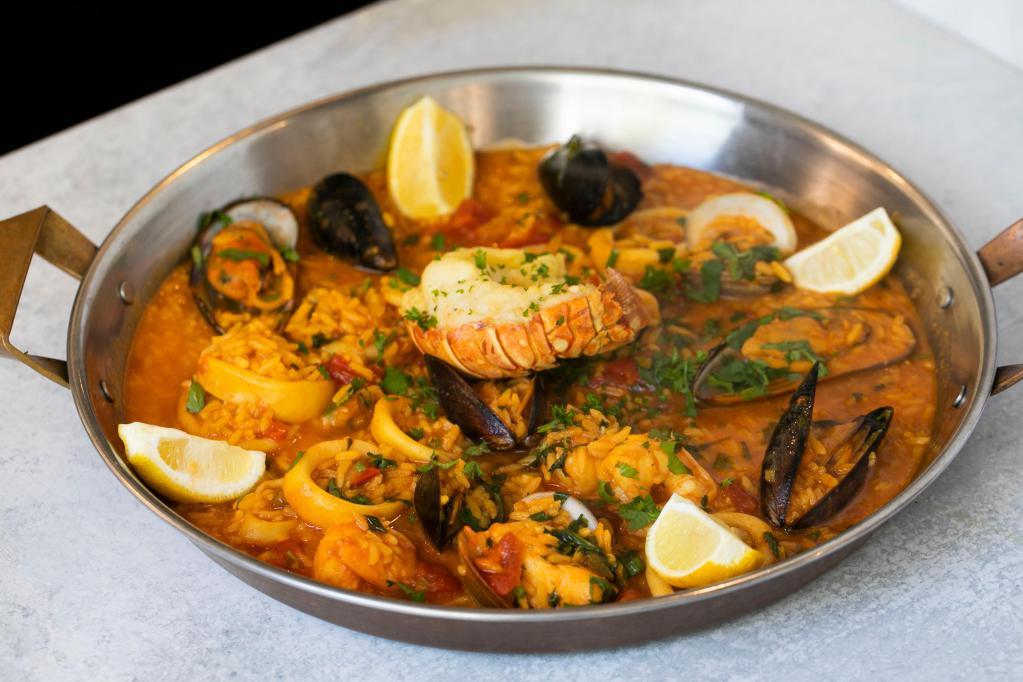 Paelha Marinheira · Seafood Rice with Lobster, Snapper, Clams, Shrimps, Mussels and Squid