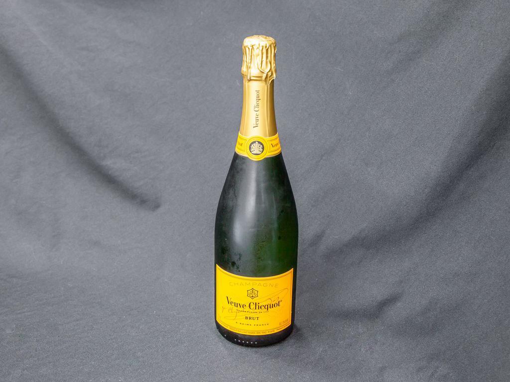 Veuve Clicquot Brut Yellow Label · 750 ml. Champagne, 12.0% ABV. Must be 21 to purchase.