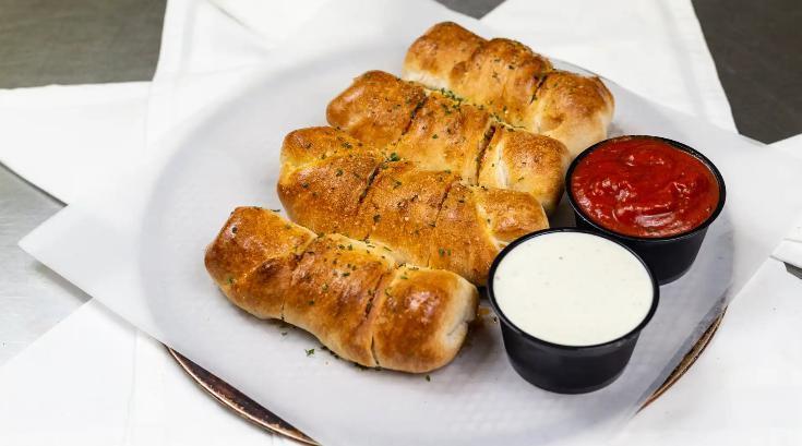 Pepperoni Roll · 4 pieces.