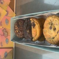 Box of 6 Cookies · 