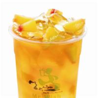 Hot Peach Tea with Fresh Pulp · 