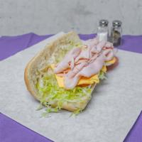Turkey & Cheese - Classic · Boar's head turkey and boar's head cheese with lettuce, tomato and mayo
