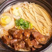 Duck blood pot with rice noodles /  砂锅鸭血粉 · Special Stewed duck blood coriander garlic green onion