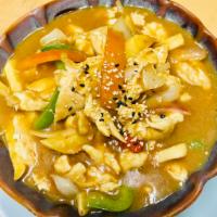 161. Curry Chicken Chef's Special · Tender morsels of chicken sauteed with onions, green peppers, carrots and potatoes. Served w...