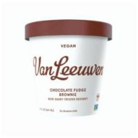 Van Leeuwen Vegan Chocolate Fudge Brownie (14 oz) · Nothing makes us happier than this Vegan Chocolate Fudge Brownie Ice Cream. Now, are rich ch...