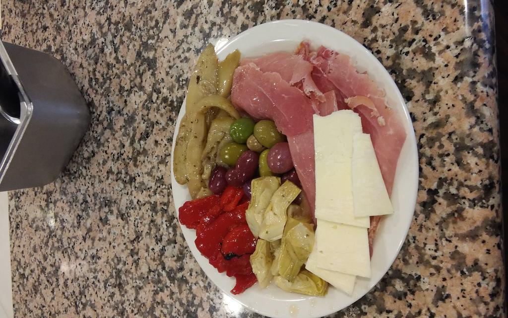 Italian Plate Salad · 