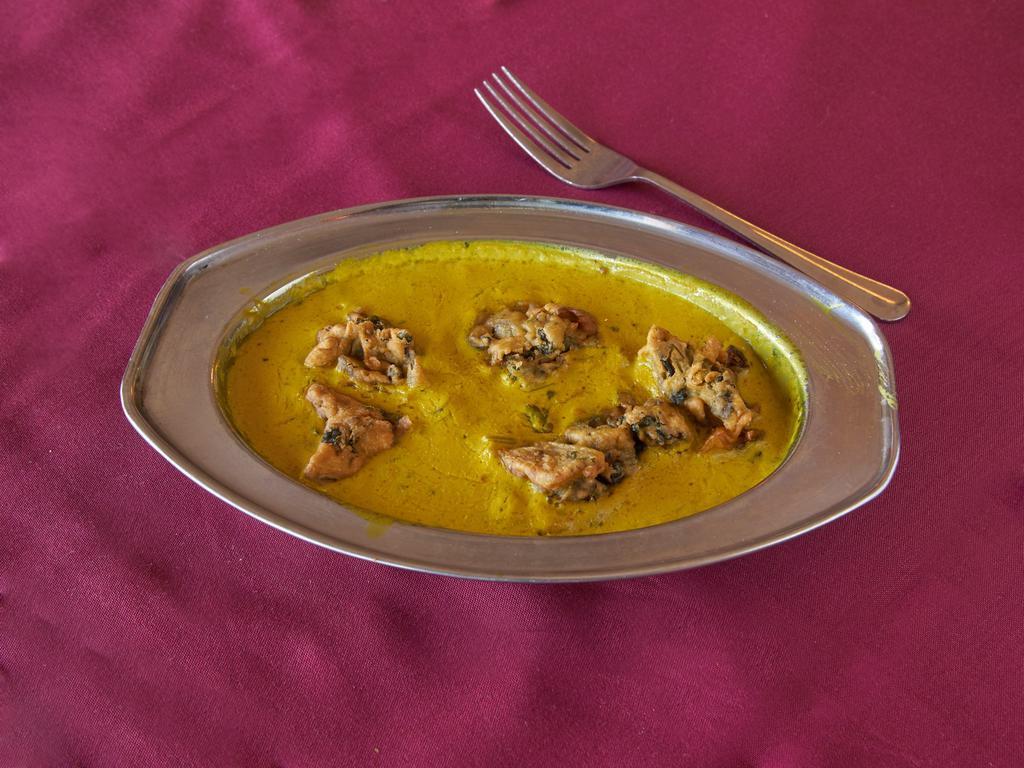 Punjabi Kadi Pakora · Vegetarian pakoras in a yogurt curry.