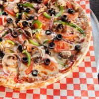 Primavera Pizza · Red onions, roasted red pepper, mushrooms, artichokes, olives, garlic, and sun dried tomatoes.