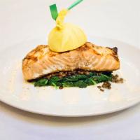 Atlantic Salmon · Grilled, served with mix green salad