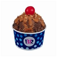 1 Scoop Sundae · Your choice of a 2.5 oz scoop of ice cream topped with your choice of wet topping, chopped a...
