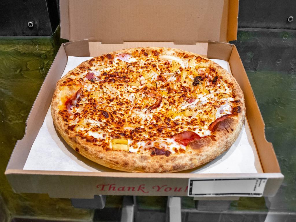 Deluxe Hawaiian Pizza · Canadian bacon, pineapple, sun-dried tomatoes, onions and Parmesan cheese.