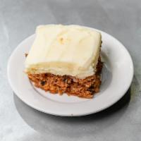 Carrot cake w/ cream cheese frosting · 