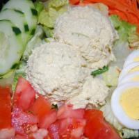  Chicken, Tuna or Chef  Salad · Lettuce, Tomatoes, Carrots, hard boiled egg & olives  with your choice of protein.