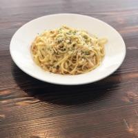 Linguini with Clam Sauce · Red or white sauce. Served with Italian bread. 