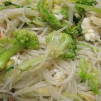 910. Vegetable Mein Fun(rice noodle) · 