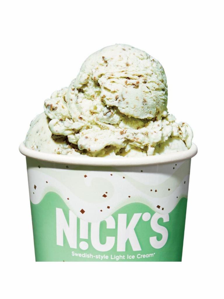 Nick's Mint Chokladchip Ice Cream (1 Pint) · Swedish-style Light Ice Cream. Cool, minty ice cream mixed with flakes of chocolate. No Added Sugar. Keto Friendly. So creamy. So light. Så Swedish.