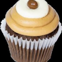 Chocolatte Cupcake · Chocolate cupcake topped with mocha buttercream and a swirl of french vanilla buttercream ic...