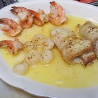 Broiled Seafood Combination · Filet of sole, scallops and shrimp.