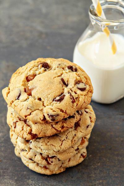 Caramel Pecan Chocolate Chip Cookie · Freshly baked caramel cookie with pecans and semi-sweet chocolate chips. Contains nuts.
