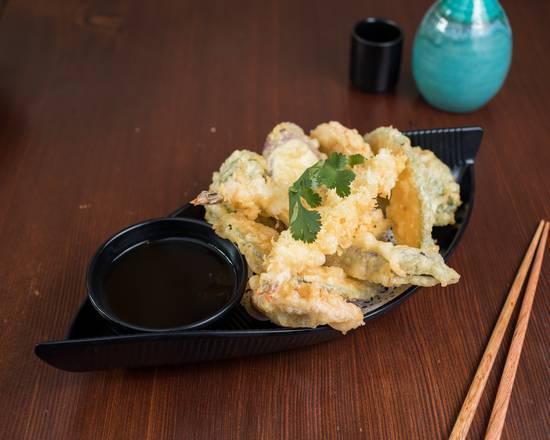 Prawns and Vegetables Tempura · Deep fried vegetables and prawns coated in a very light and airy batter that is fried to perfection. Served with tentsuyu sauce. Light, fluffy and crispy.