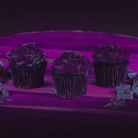 3 Mini Cupcakes · 3 Blackout Mini Cupcakes
