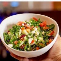 Greek Kale Salad  · Ensalada Griega de Kale
