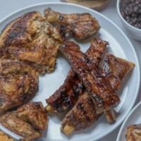 Chicken and Rib Meal, Combo de Pollo y Costillas · Combo de pollo y costillas . 2 pieces of chicken 2 pieces of ribs 1 side and 1 soda. 2 pieza...