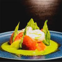 Summer Heirloom Tomatoes · Torn Baby Burrata | Barefoot Basil Pesto