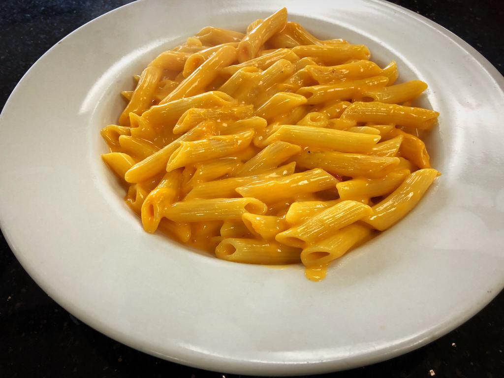 Kid's Pasta with Cheese · 