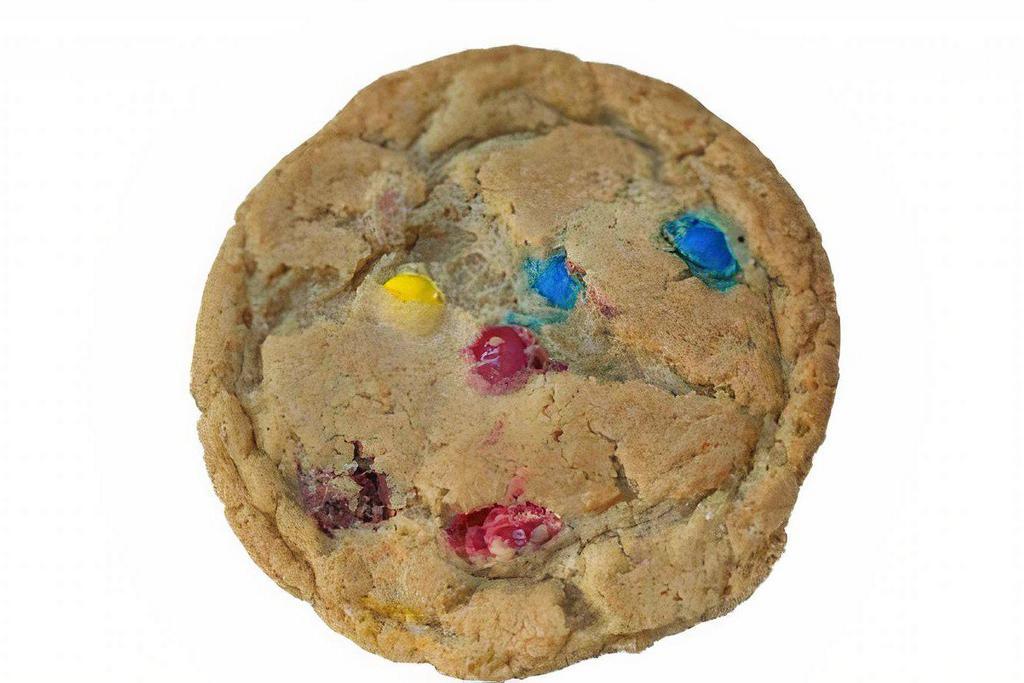 M＆M Cookie · A chocolate base swimming in M＆Ms