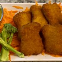 Crispy Soy Chicken Nuggets (6)  · comes with honey mustard sauce