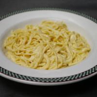 Spaghetti - Alfredo Sauce Pasta · 