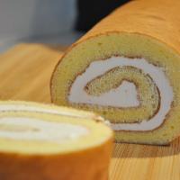 Whole Swiss Roll · Entire swiss roll, 6 pieces total.
