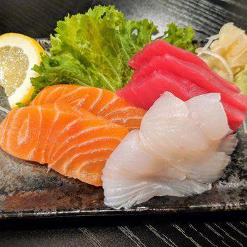 7 Pieces Sashimi Appetizer · 7 Pieces of chef choose Sashimi Appetizer