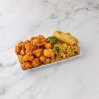 C17. General Tso's Chicken Combo · White meat available for an additional charge. Hot and spicy.