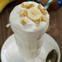 Banana cream pie milkshake · 3 scoops of vanilla ice cream, splash of milk, 1 banana, 1/2 scoope of vanilla pudding mix