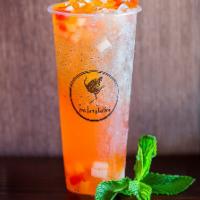 Chilled Blossom Tea · Green tea with rainbow jelly, basil seeds, mints.