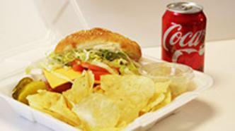 2. California Cheese Burger · Served with lettuce, tomato, onions, mayonnaise. Hamburguesa de queso California: con lechug...